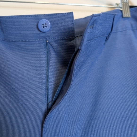 PGA Tour Blue Performance Golf Shorts UPF 50 Straight Fit Size 42 - Picture 5 of 5